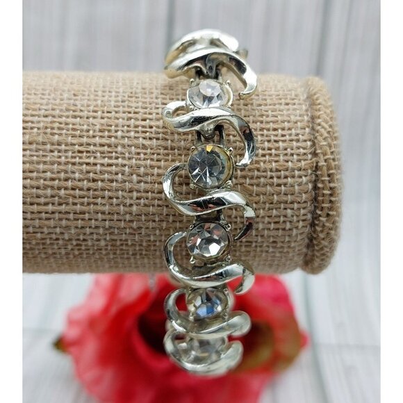 Beautiful Vintage CORO Silver Tone Swirl Crystal Link Bracelet Safety Chain 7" - Picture 7 of 11